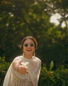 keerthy-suresh-in-off-white-churidar-photos-004