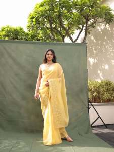 keerthy-suresh-in-yellow-saree-with-makeup-look-photos-001