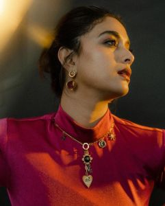 keerthy-suresh-latest-photos-in-pink-gown