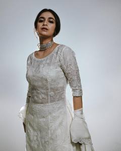 keerthy-suresh-latest-photos-in-white-thread-churidar-007