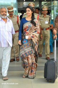 keerthy-suresh-latest-pics-08983-229