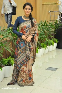 keerthy-suresh-latest-pics-08983-59