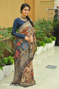 keerthy-suresh-latest-pics-08983-837