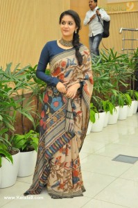 keerthy-suresh-latest-pictures-0562-1487