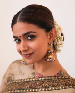 keerthy suresh latest saree photos-001