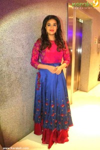 keerthy-suresh-latest-stills-102-00168