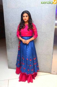 keerthy-suresh-latest-stills-102-00273