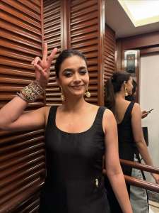 keerthy-suresh-latest-trending-style-dressing-ideas-photos-003