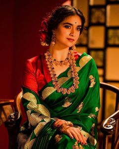 keerthy-suresh-new-green-pattu-saree-and-red-blouse-photos