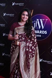 keerthy-suresh-new-images-518
