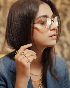 keerthy-suresh-new-photos-in-jeans-003