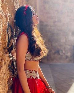 keerthy-suresh-new-photos-in-red-Lehenga-and-design-blouse