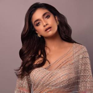 keerthy-suresh-new-photos-in-stone-work-saree-008