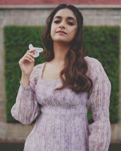 keerthy-suresh-new-photoshoot-for-bunastudio-002