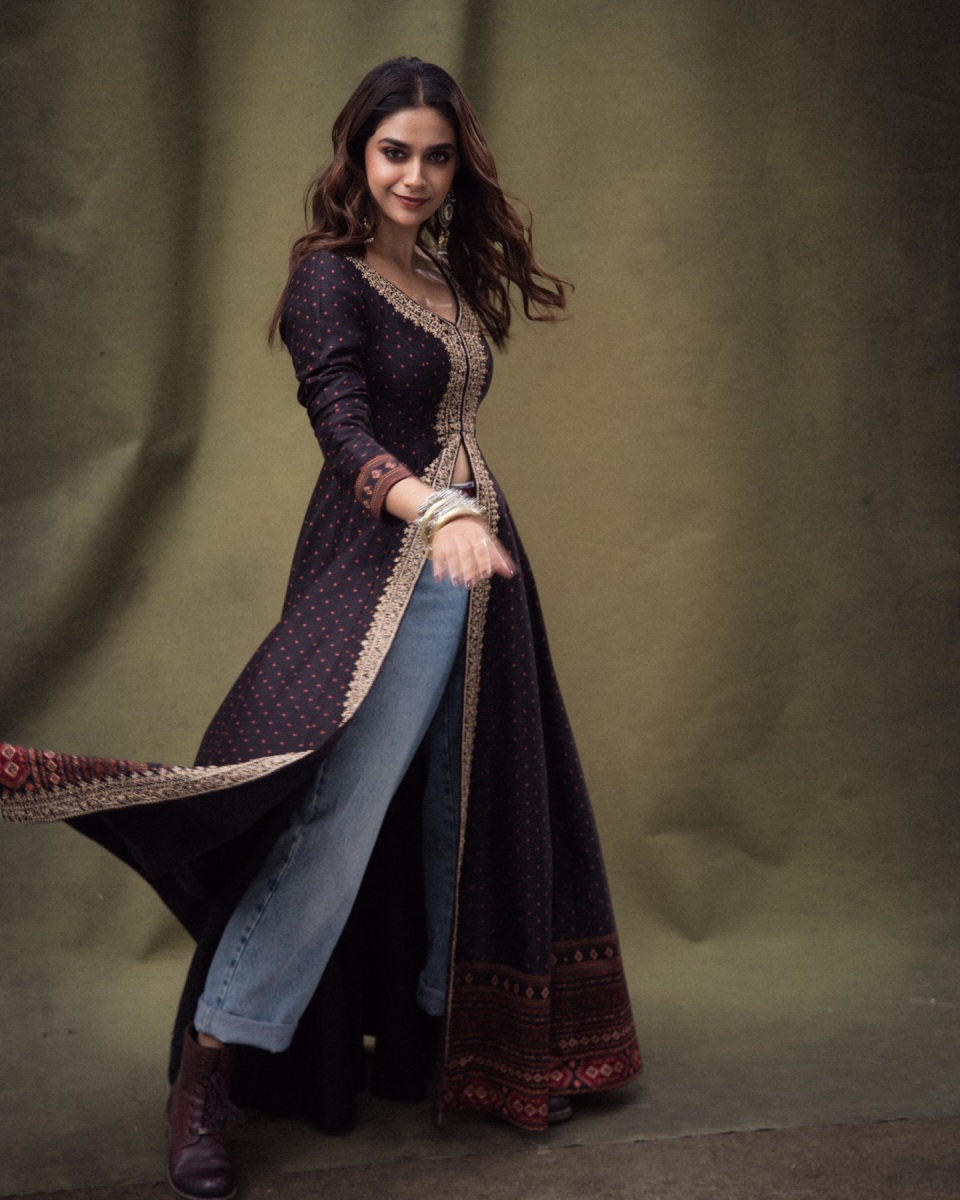keerthy-suresh-latest-trending-style-dressing-ideas-photos-018