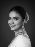 keerthy-suresh-latest-photos-in-movie-promotion-002