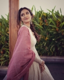 keerthi-suresh-in-jayan-dress-from-the-rise-photos-001