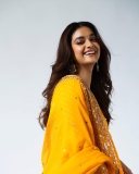 keerthi-suresh-in-yellow-churidar-dress-photos-004