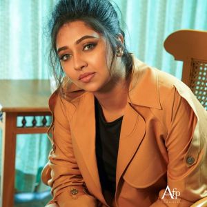 lekshmi-menon-new-photoshoot-009