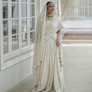 leona-lishoy-images-latest-006