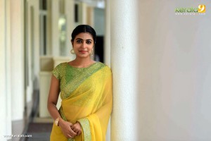 leona-lishoy-latest-photos-111-00846