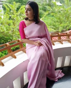 leona-lishoy-new-photos-032-006