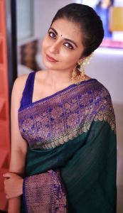 leona-lishoy-new-photos-032-019