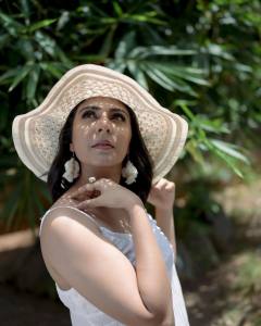 leona-lishoy-photoshoot-photo-gallery-005