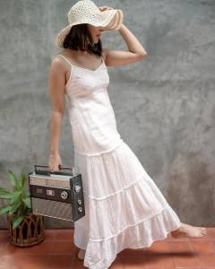 leona-lishoy-photoshoot-photo-gallery-006
