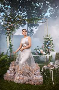 1_madonna-sebastian-in-fish-cut-gown-002