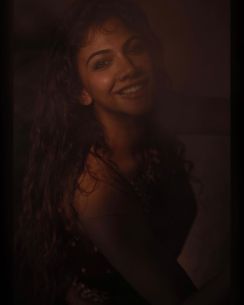 Madonna-Sebastian-new-photo-shoot-pics-006