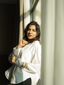 madonna-sebastian-in-white-shirt-glamour-dress-photoshoot-010