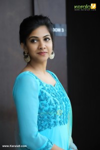 madonna-sebastian-latest-photos-097-01137
