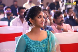 madonna-sebastian-latest-pictures-083-01187