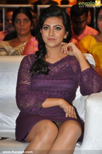 madonna-sebastian-latest-pictures-320-00440