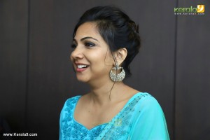 madonna-sebastian-latest-stills-083-02283