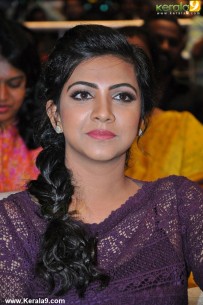 madonna-sebastian-latest-stills-367-0051