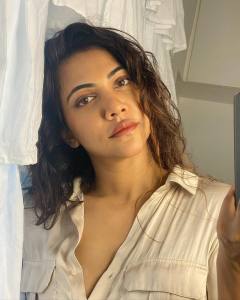 madonna-sebastian-mirror-selfie-photos-002