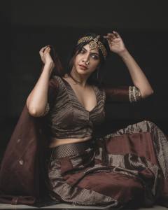 madonna-sebastian-new-photo-shoot-photos-01-021