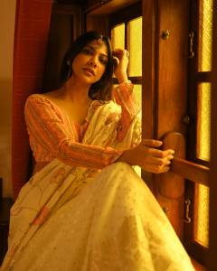 madonna-sebastian-new-photo-shoot-photos-01