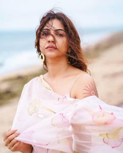 madonna-sebastian-onam-photos-007