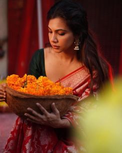 madonna-sebastian-photoshoot-in-red-colour-saree2013-002