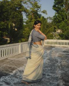 madonna-sebastian-styling-in-cotton-saree-008
