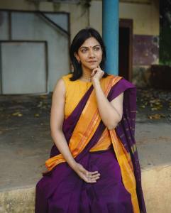 madonna-sebastian-styling-in-cotton-saree