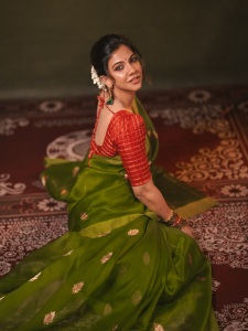 madonna-sebastian-stylish-photoshoot-photos-001