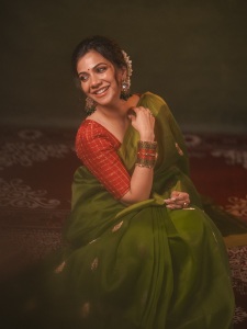 madonna-sebastian-stylish-photoshoot-photos