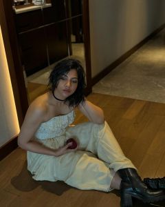 madonna-sebastian-viral-photoshoot-photos-005