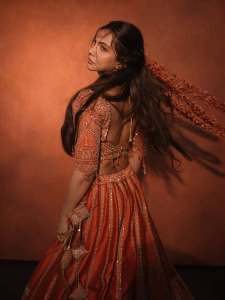 madonna-sebastian-viral-trending-photos-003