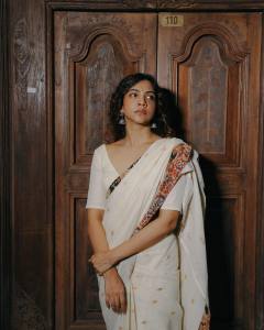 madonna-sebastian-wearing-traditional-dress-001
