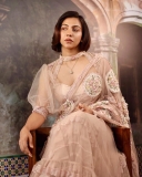 madonna-sebastian-in-LABELM-newest-vintage-inspired-‘Victorian-Dreams-wedding-collection.